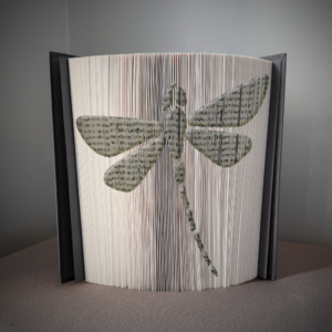 dragonfly book folding pattern preview - Cut & Fold