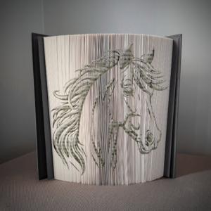 horse head book folding pattern preview - Cut & Fold