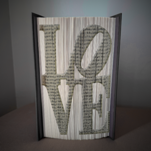 love sculpture book folding pattern preview - Cut & Fold