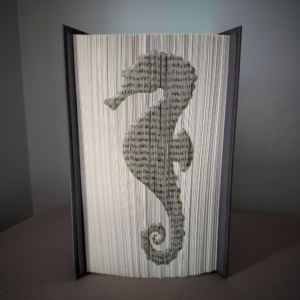 seahorse book folding pattern preview - Cut & Fold