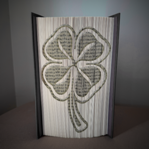 shamrock book folding pattern preview - Cut & Fold