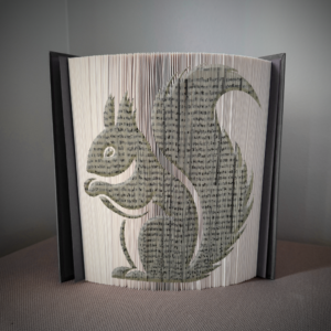 squirrel book folding pattern preview - Cut & Fold