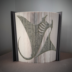 sting ray book folding pattern preview - Cut & Fold