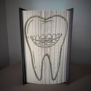 tooth braces v2 book folding pattern preview - Cut & Fold