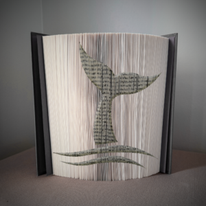 whale tail book folding pattern preview - Cut & Fold